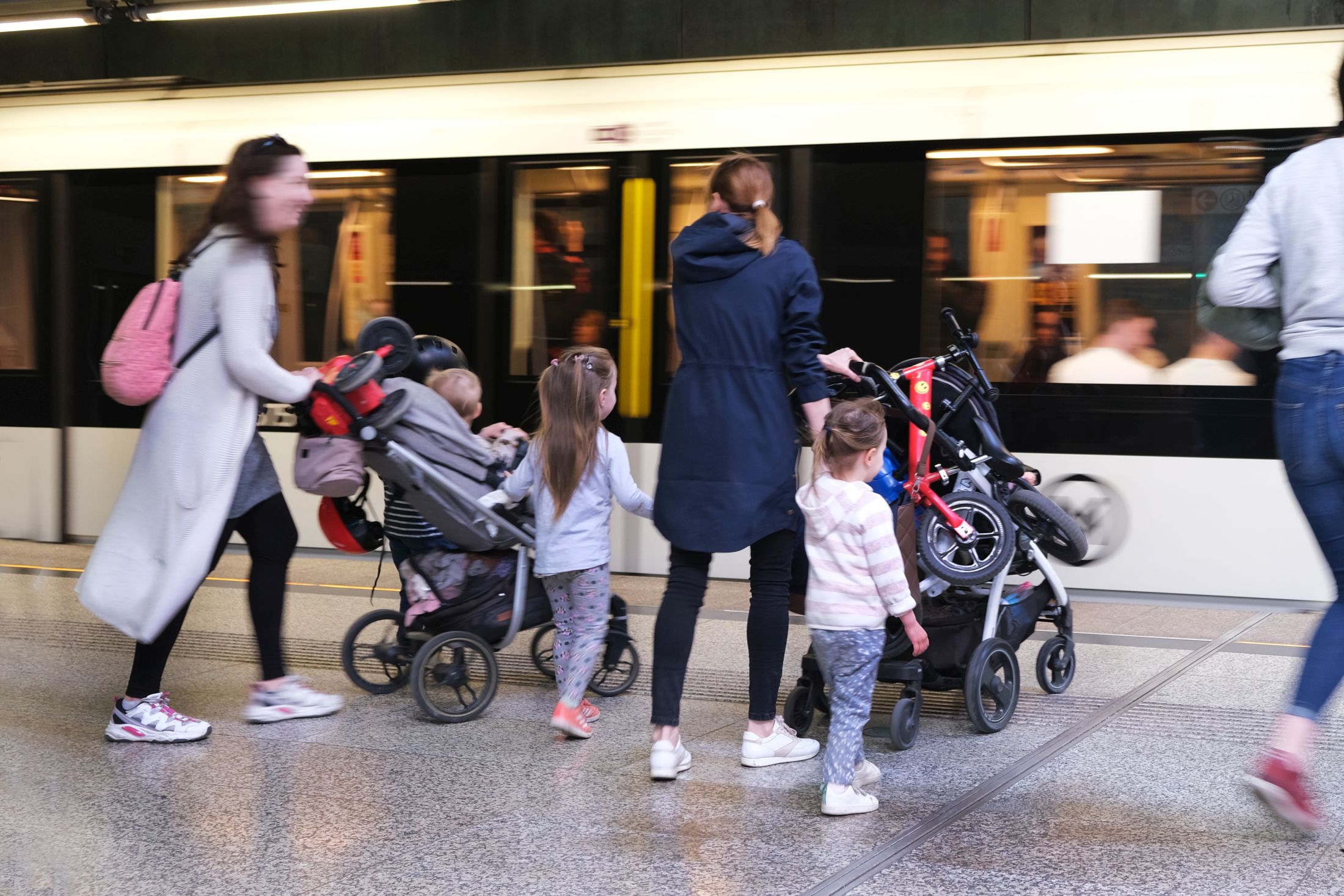 Megőrzik a családtámogatási rendszert a 2024-es költségvetéssel