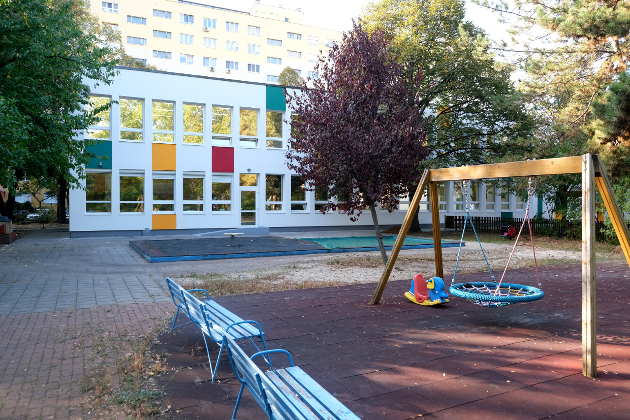 Megújult környezetben fogadják az eltérő fejlődésű kisgyermekeket