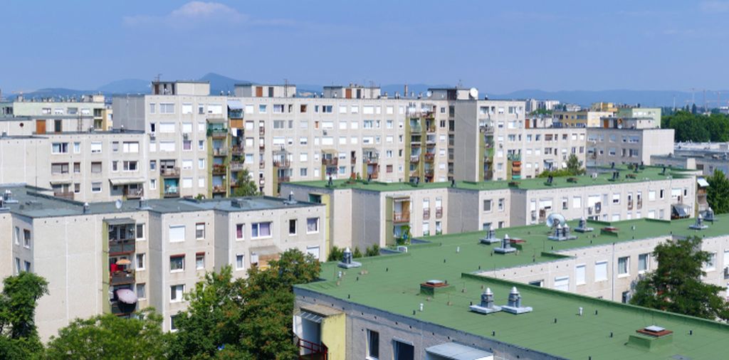 Megállhat a panellakások drágulása