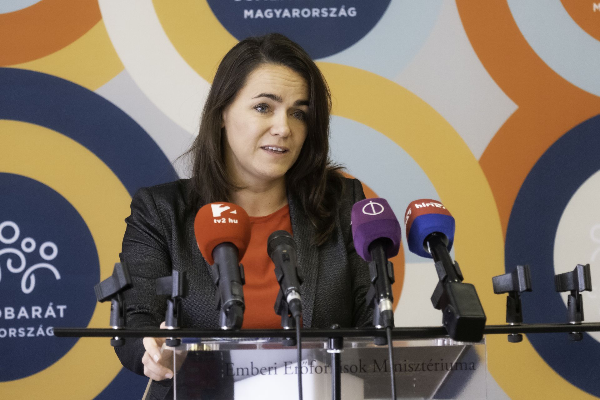 Továbbra is igényelhető minden családtámogatás