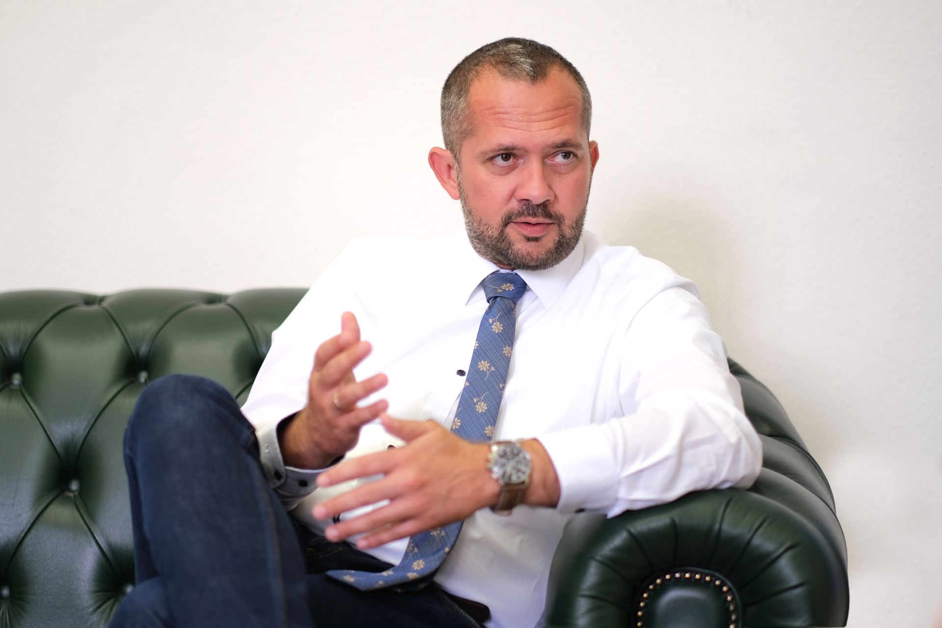 Aki felújítja a falusi otthonát, nem akar elköltözni – program a falvak megmentéséért 