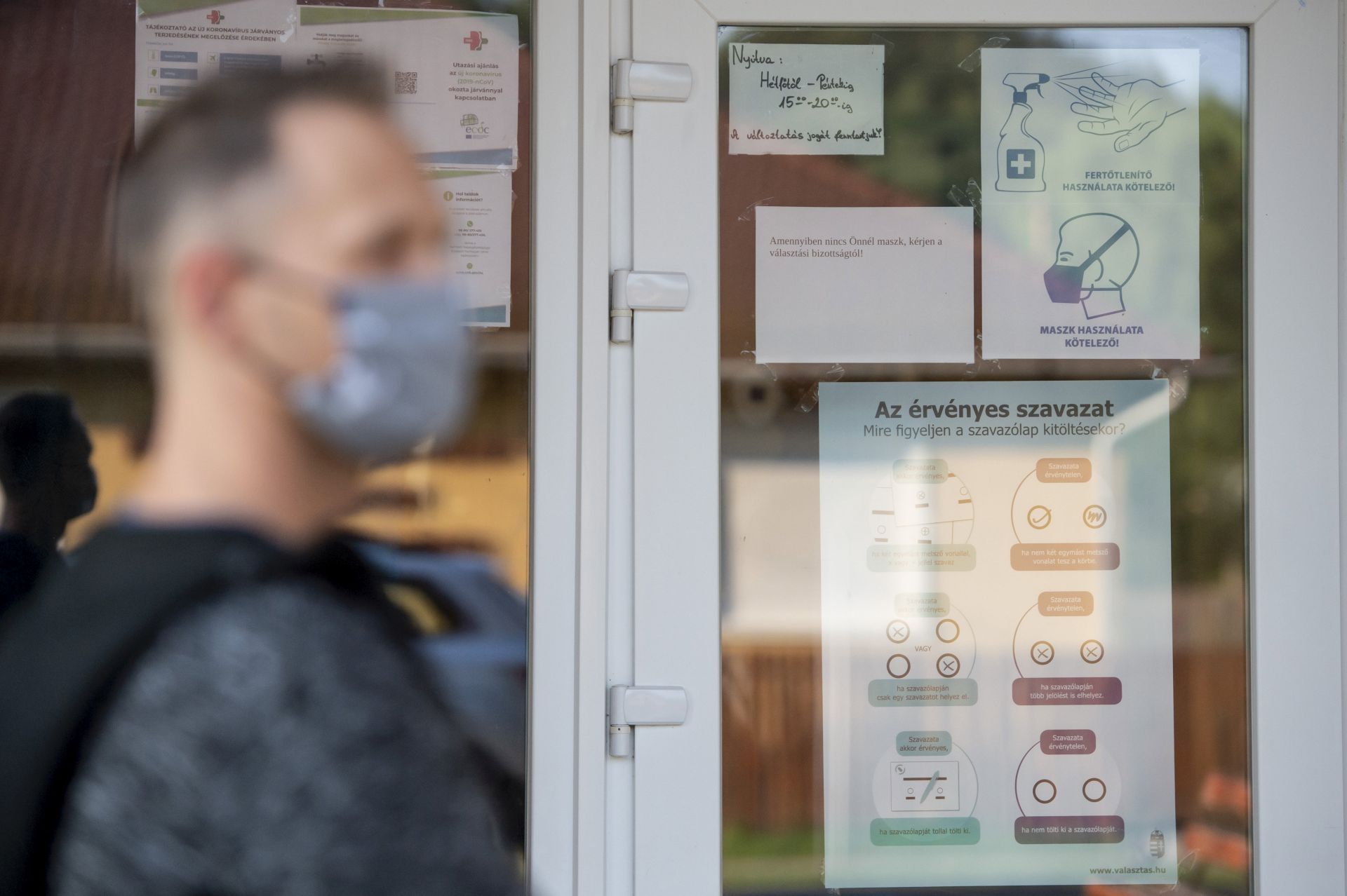 1600 szociális intézményt védenek a koronavírustól