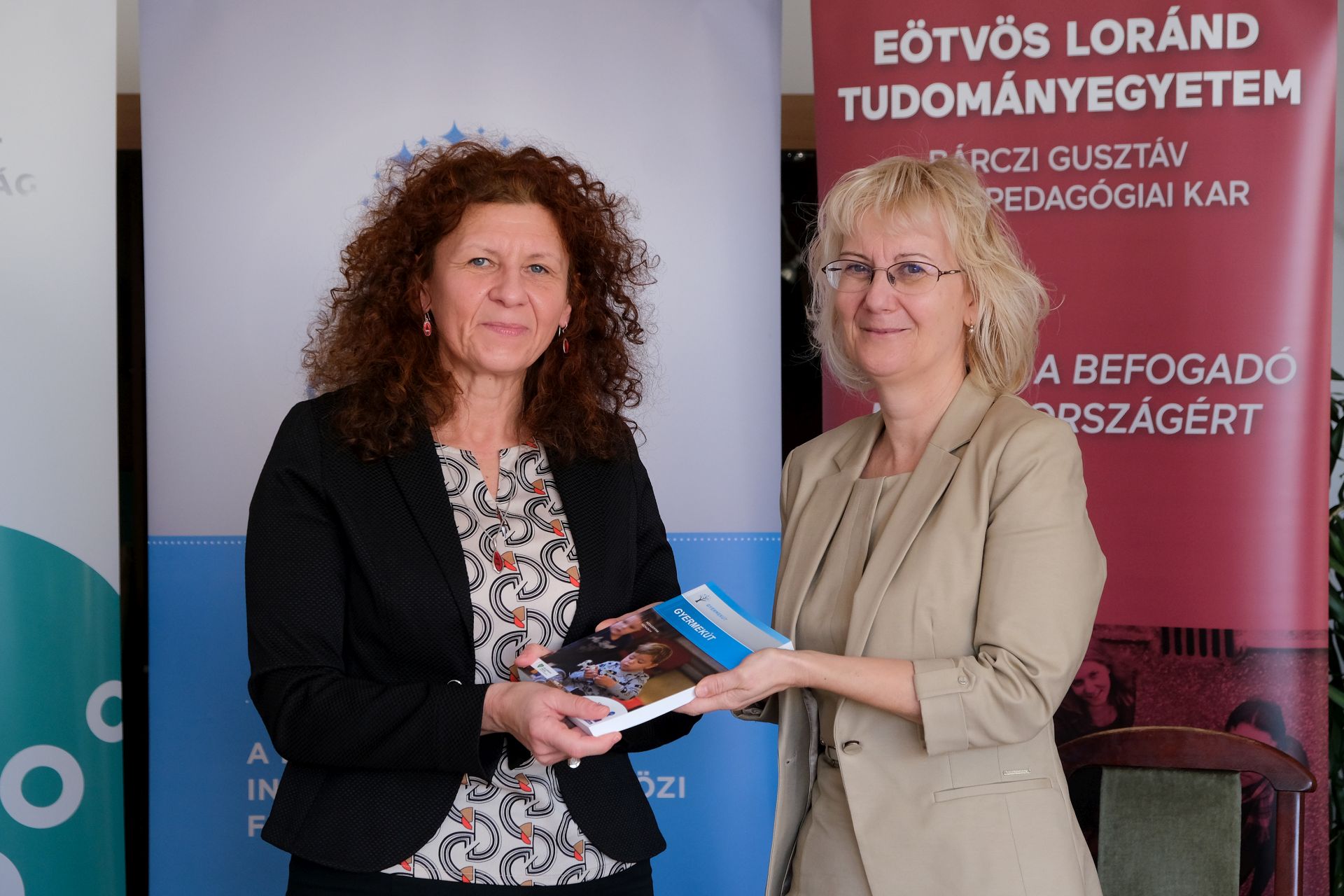 „A kora gyermekkori fejlesztés a tudásunk origója” – könyvátadó a Gyermekúton 